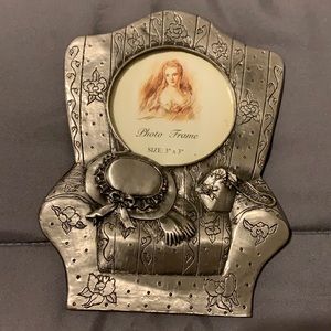 Old Fashion Style Photo Frame